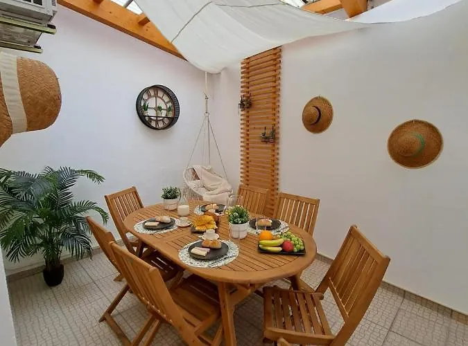 Cantinho Figueiras نازاريه