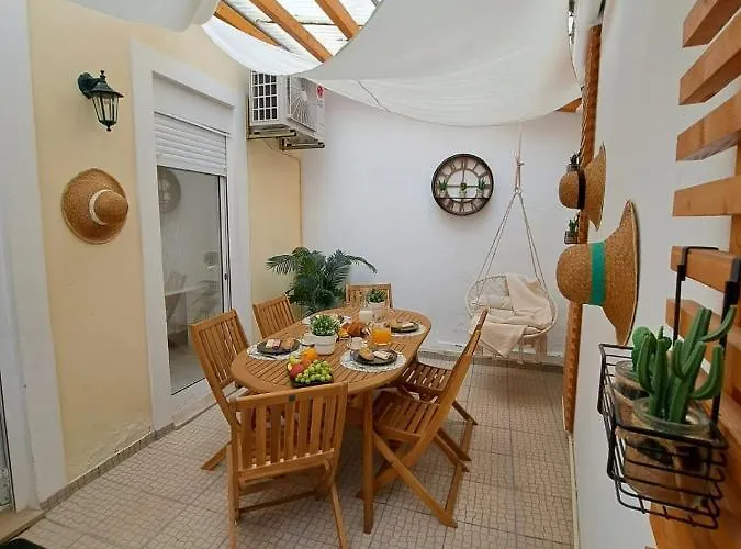 Cantinho Figueiras بيت للعطل نازاريه